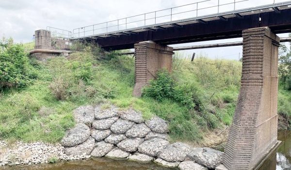 using Rock Bags instead of gabion retaining wall